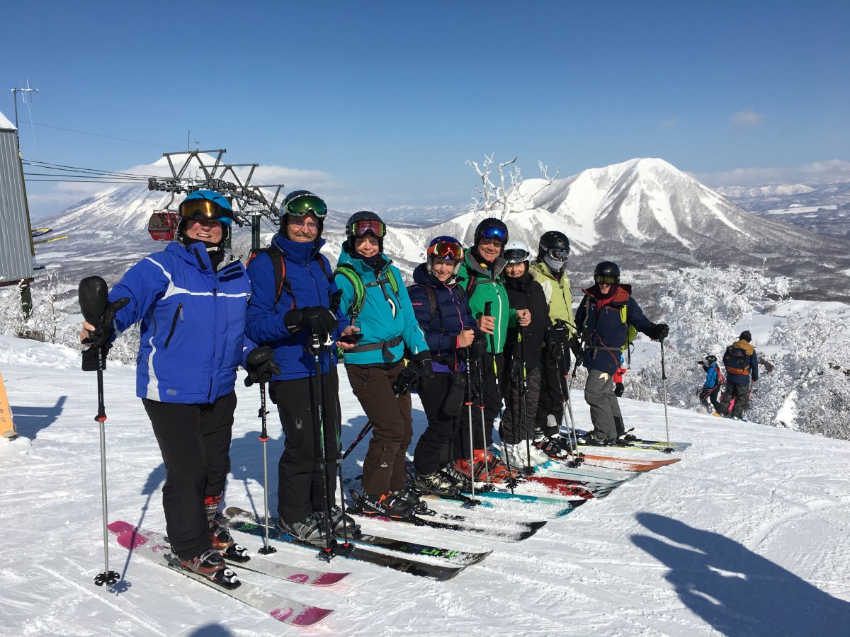 Japan 2017, skiing in the sunshine at&nbsp;Rusutsu